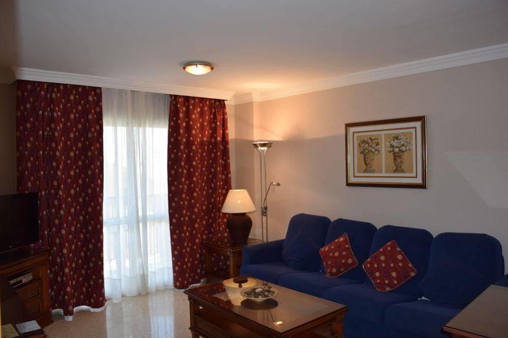 Apartamentos Don Gustavo Benalmadena Exterior photo