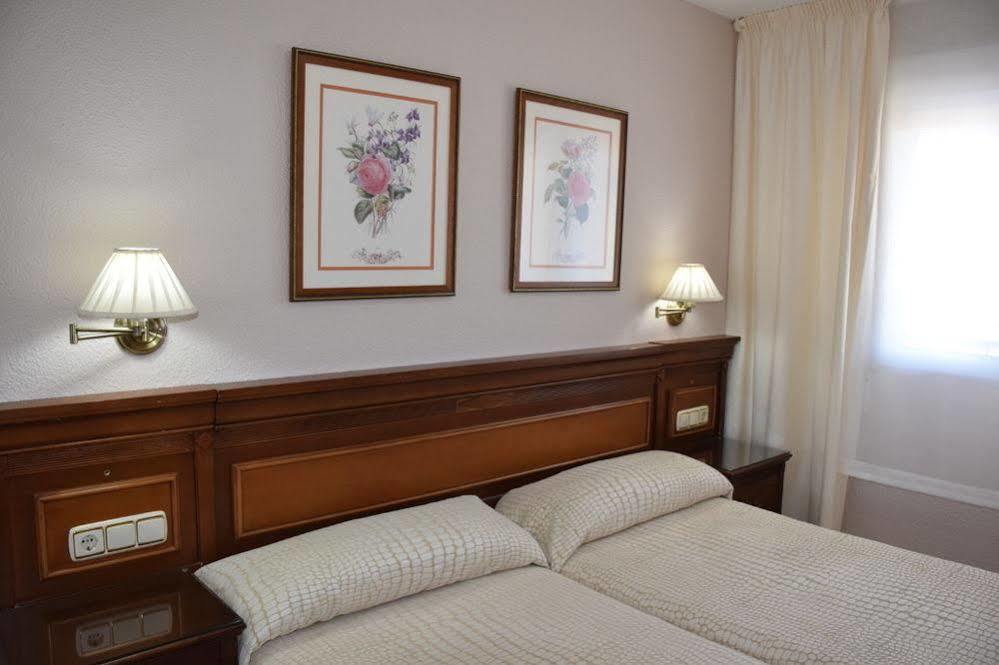 Apartamentos Don Gustavo Benalmadena Exterior photo